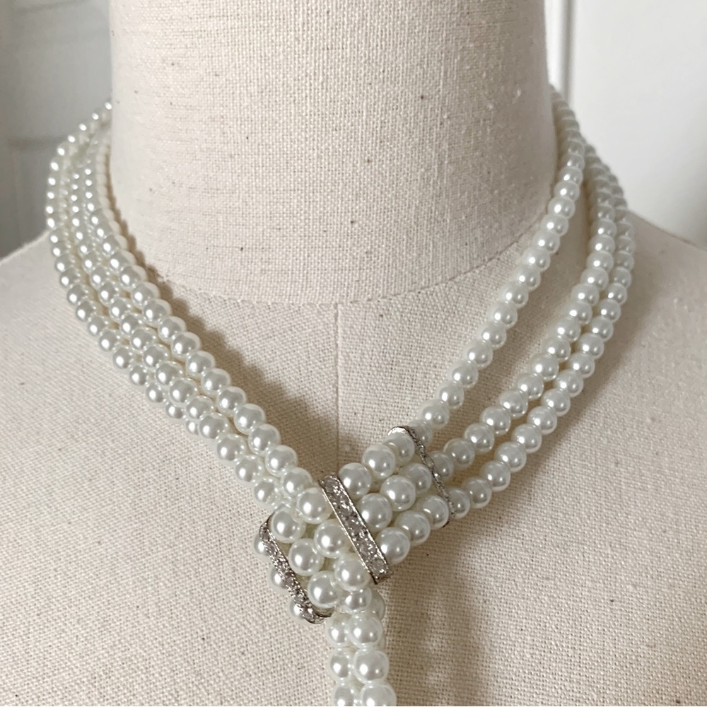 🐚 Triple Strand Glass Pearl Crystals Lariat Choker Statement Necklace - Picture 2 of 7